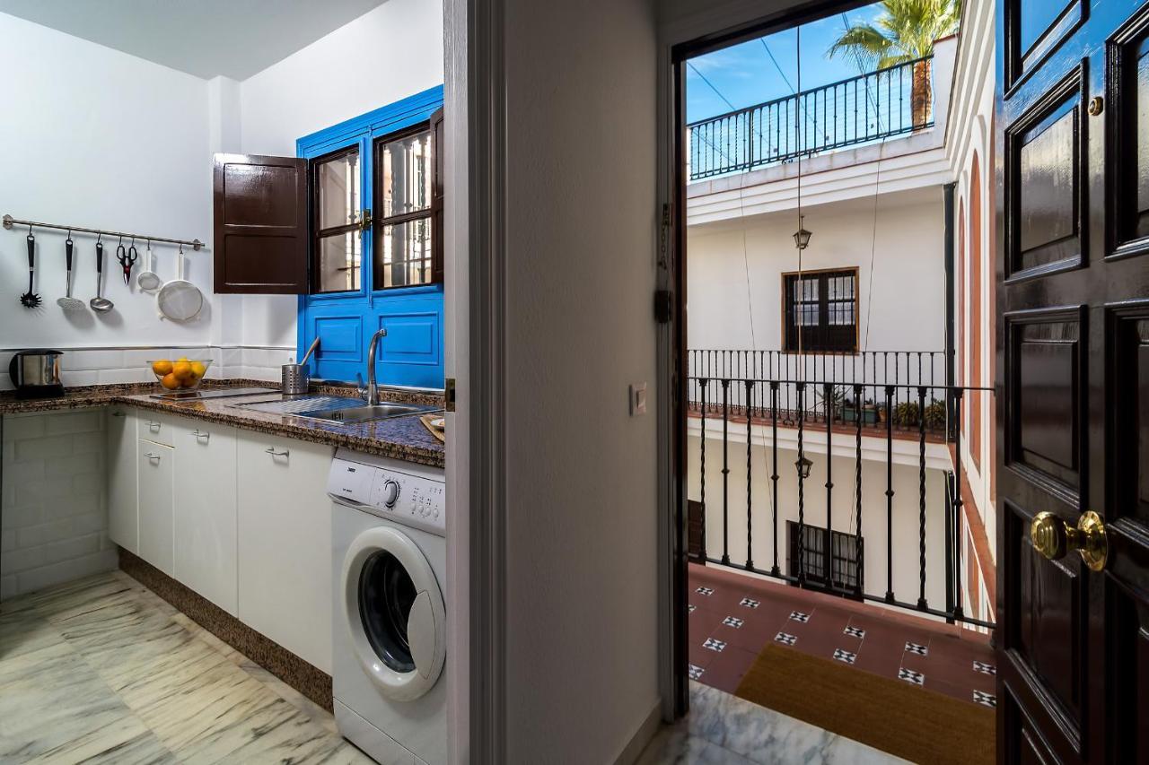 More Center Apartment Siviglia Esterno foto
