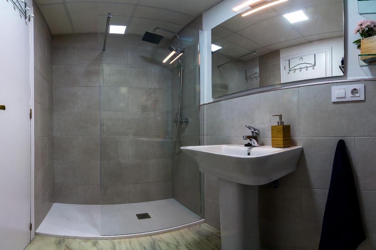 More Center Apartment Siviglia Esterno foto